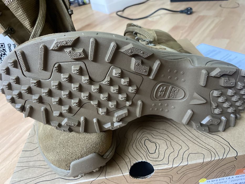 Bocanci militari Garmont T8 NFS 670 TAA