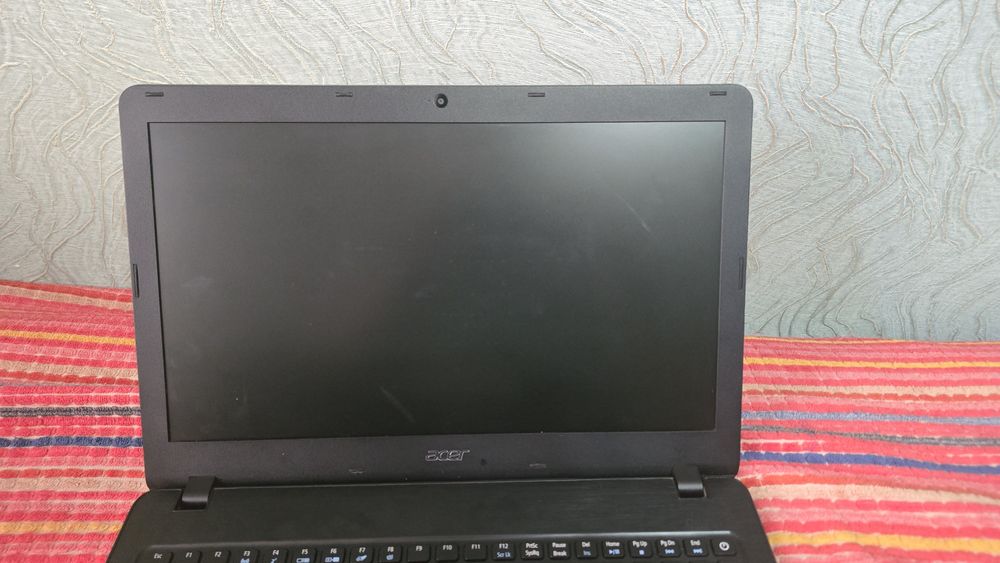 Продаю ноутбук Acer Aspire F15 в хорошем состоянии