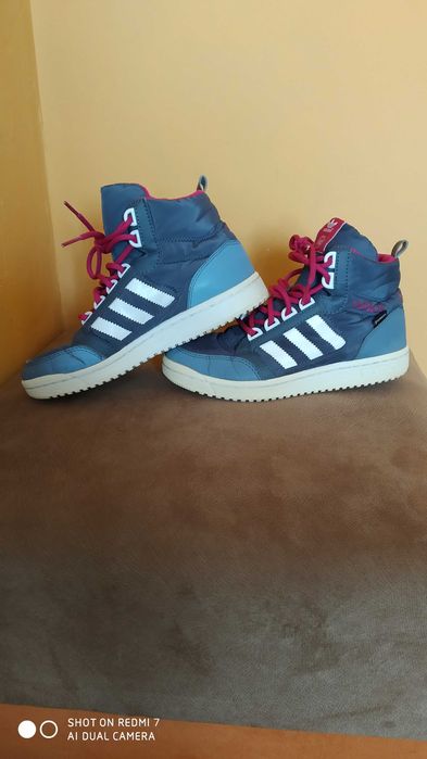 Детски или дамски кецове ADIDAS