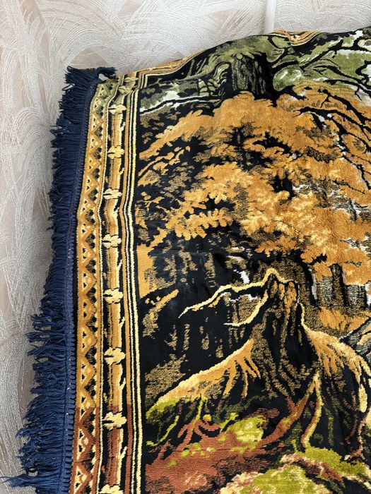 Настенный винтажный ковер.