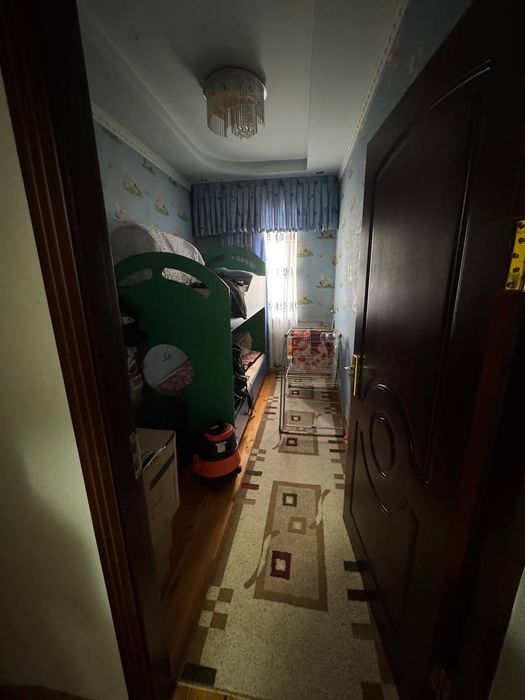 Продам хорошую квартиру Чиланзар 20а 3 комнаты