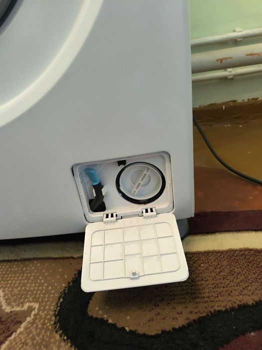 Продается Стиральная машинка Artel