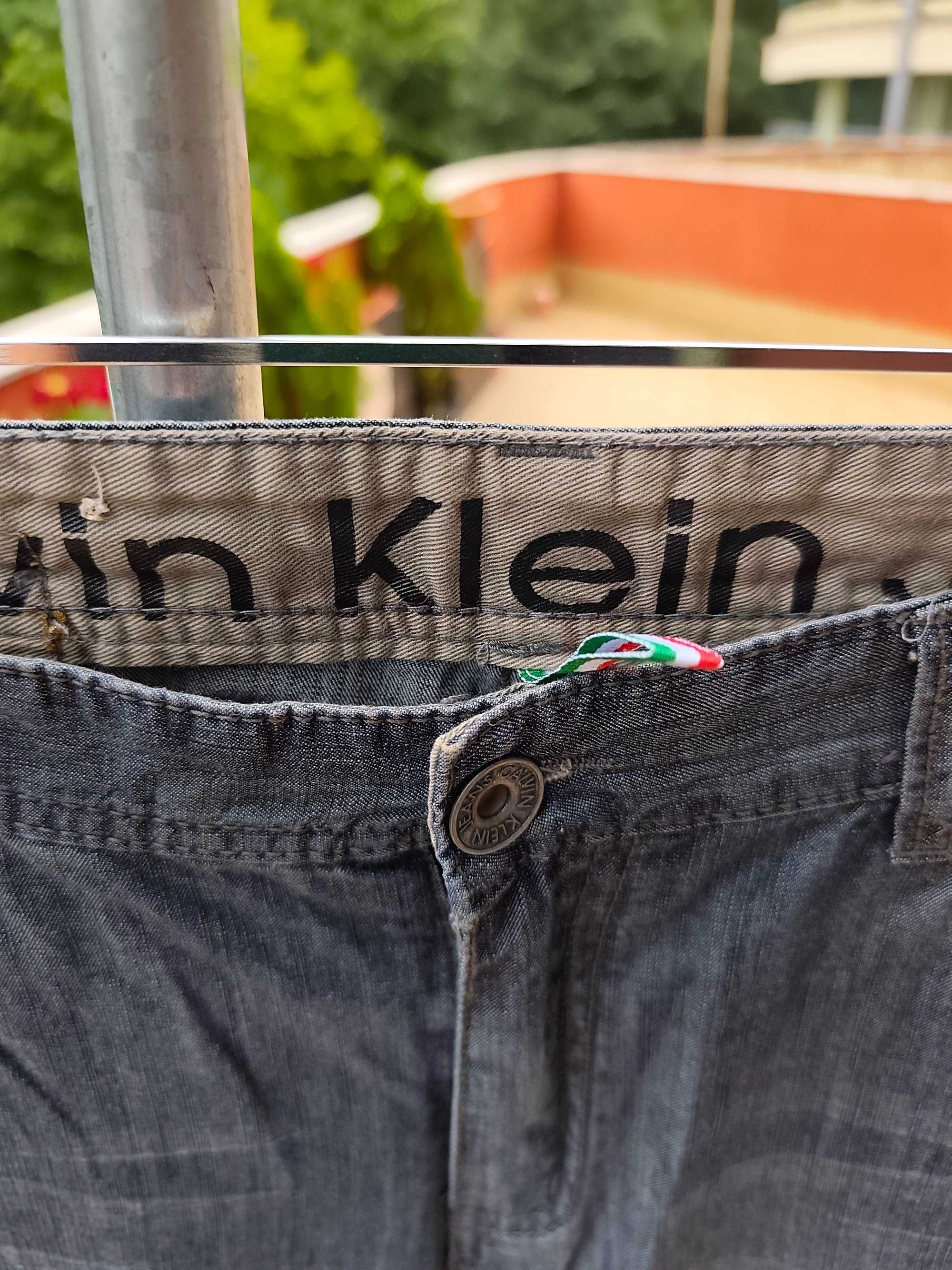 Мъжки дънки Calvin Klein