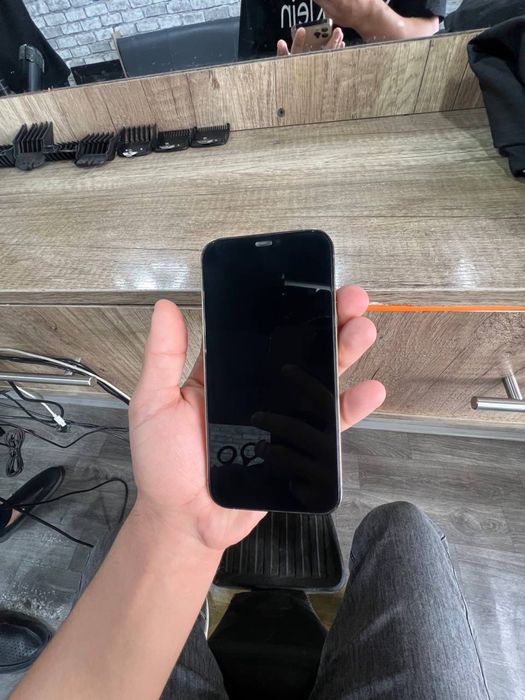 iPhone 12pro гарантия