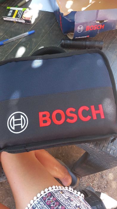 Autofiletante si aspiratoare de la Bosch