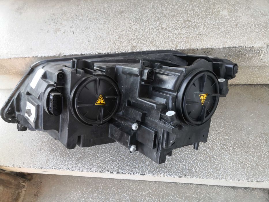 Фар Seat Alhambra Xenon десен / Фар Сеат Алхамбра ксенон Оригинален