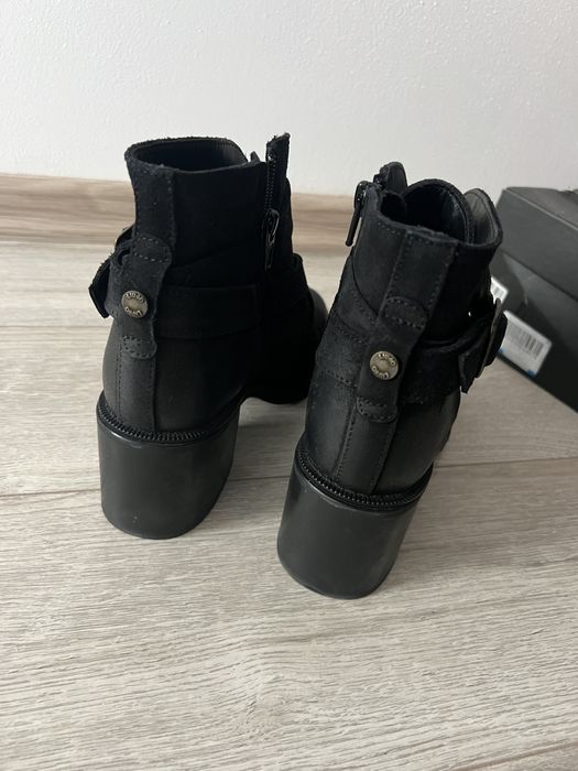 Botine/ghete Liu Jo 37