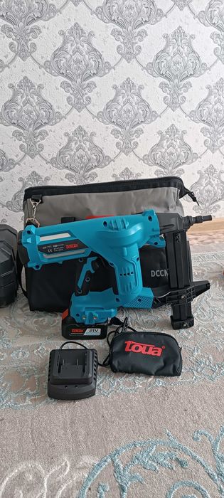 Монтажный пистолет toua DCCN40A