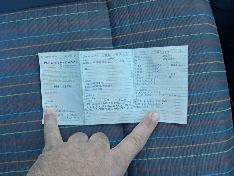 Vând sau dezmembrez VW Polo