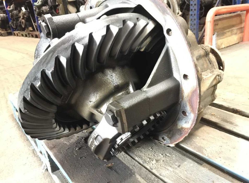 Diferential Z=37:9 I=4,11 MAN TGX/TGA /piese MAN/piese motor MAN