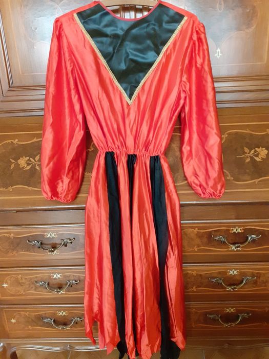 Rochie carnaval regina , prințesa,  contesa
