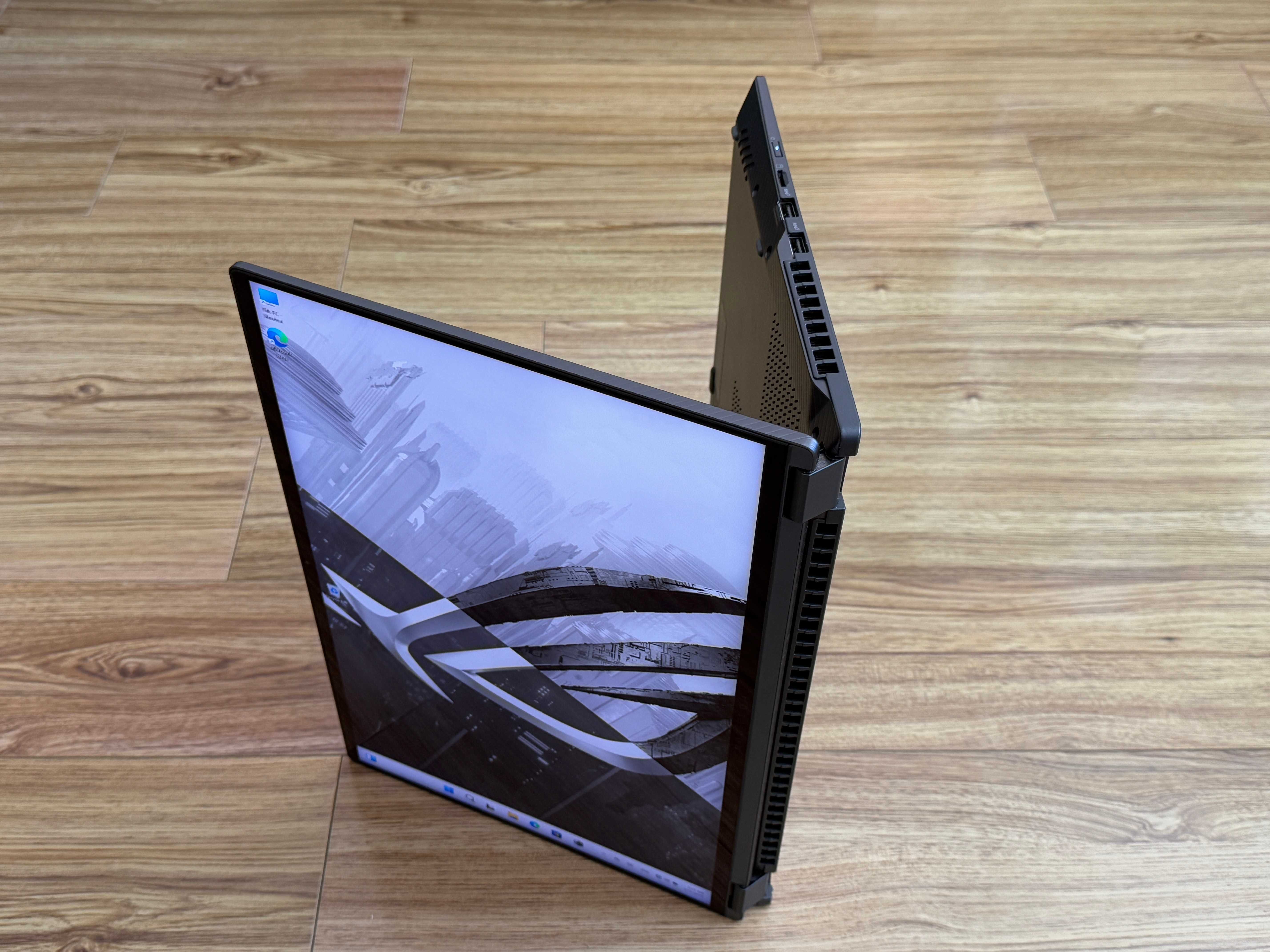 ROG Flow X16 2in1`Ryzen 6800H/32GB DDR5/1TB NVMe/RTX 3060/165Hz WQXGA