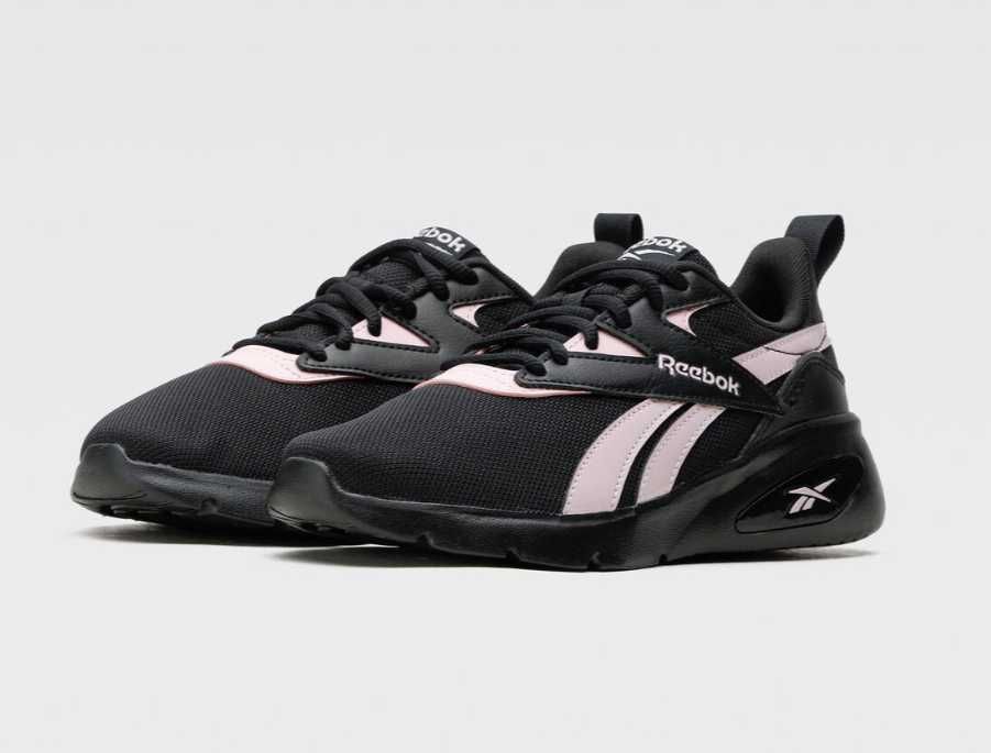 Спортни обувки Reebok ЧЕРЕН 38.5 н