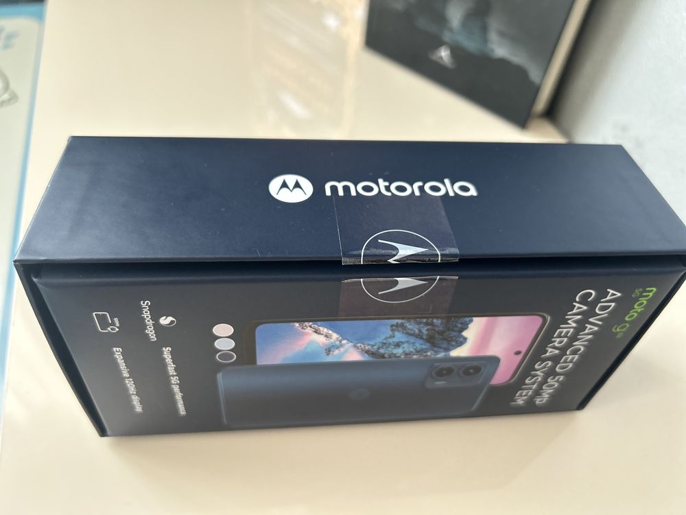 Нов телефон Motorola G53