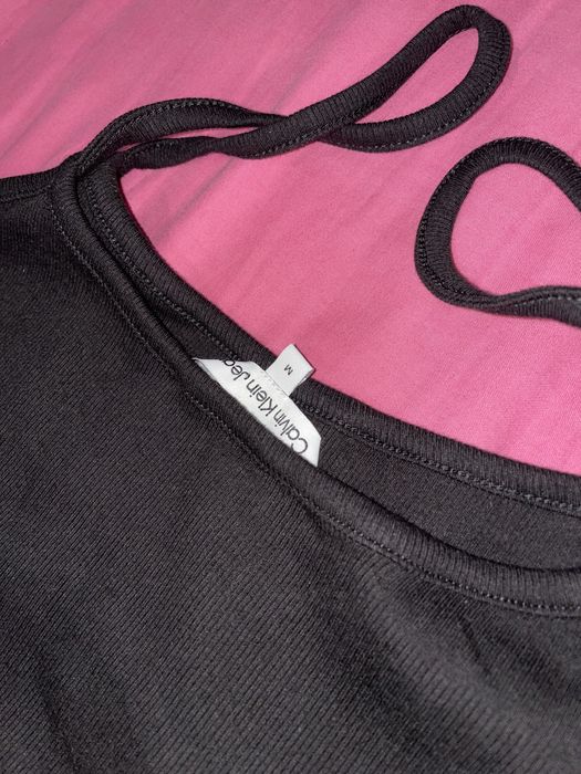 Кроп Топ Calvin Klein ново