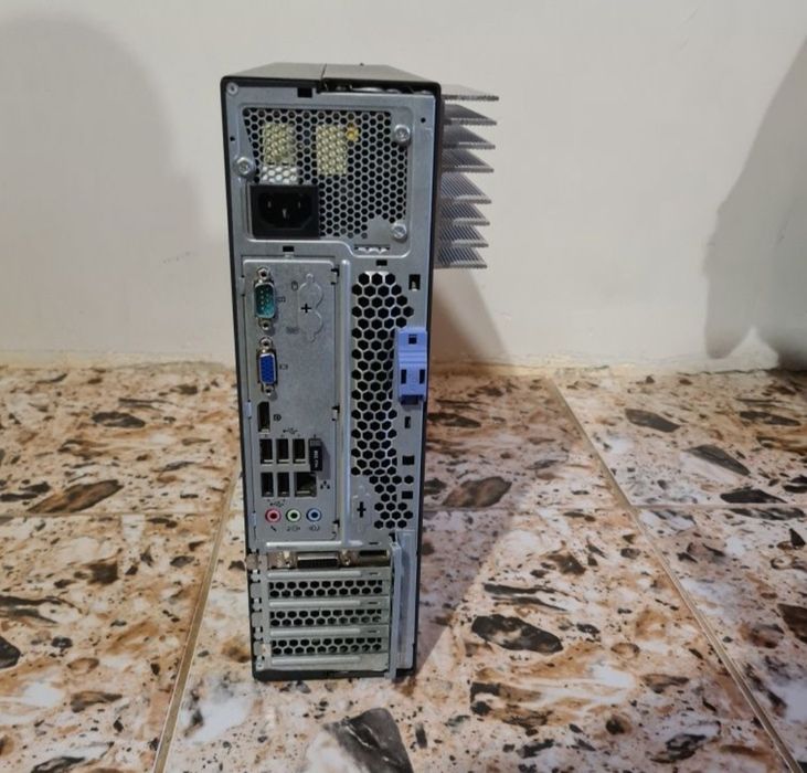Компютър Lenovo Thinkcentre
