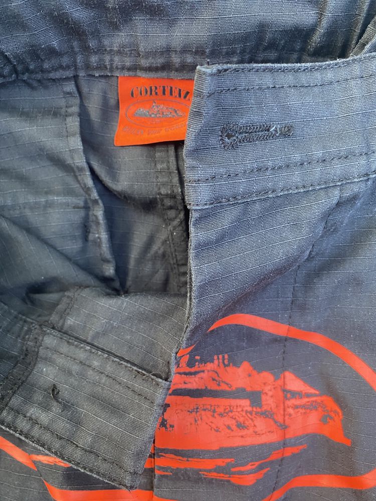 Corteiz Cargos Red