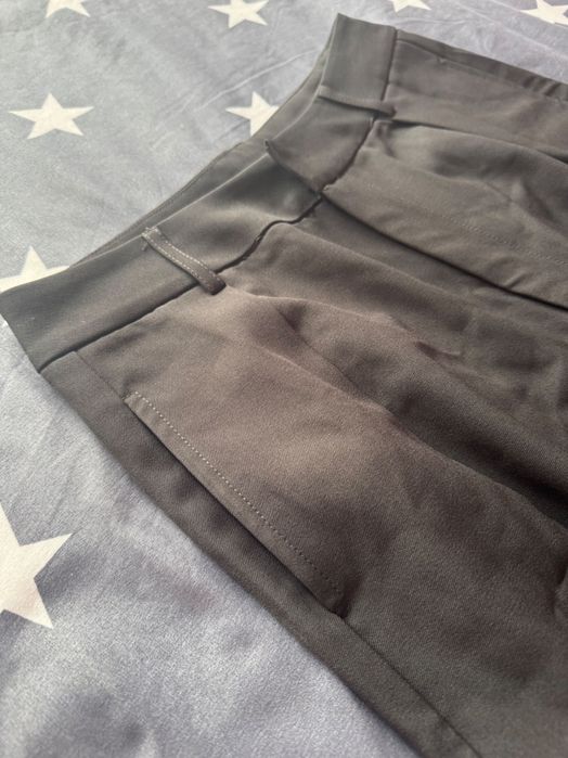 Панталони с широк крачол