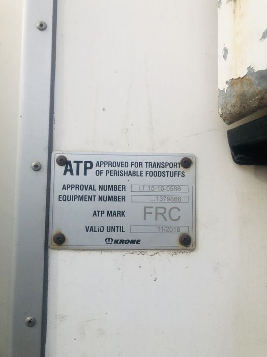 Полуприцеп сотилади