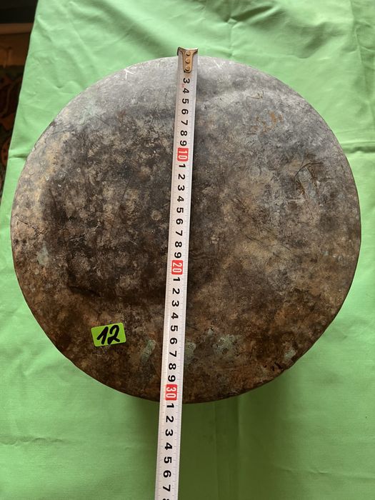 Антикварен меден менец