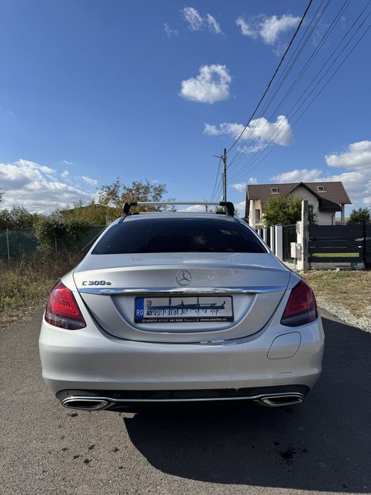 Mercedes c300e 2020 plug in hybrid 327cp
