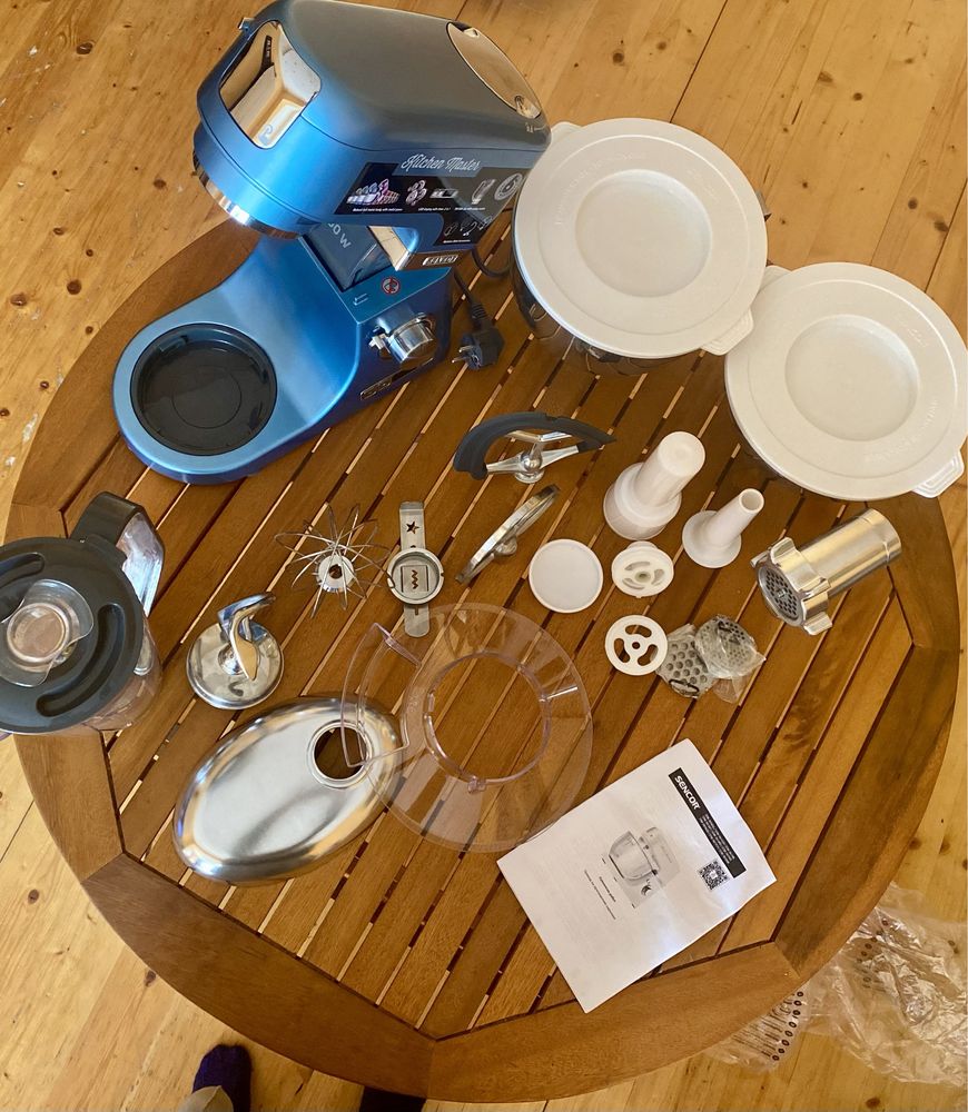 Нов кухненски робот Sencor с безплатна доставка