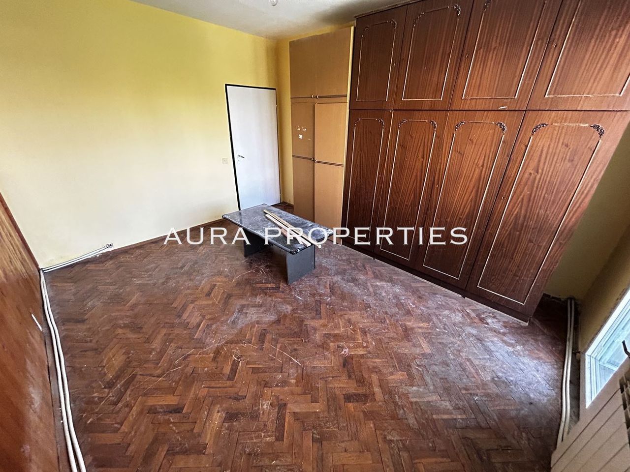 Продава се Двустаен апартамент в Разград, Орел - 75 кв.м за 850 €/кв.м - Снимка #5