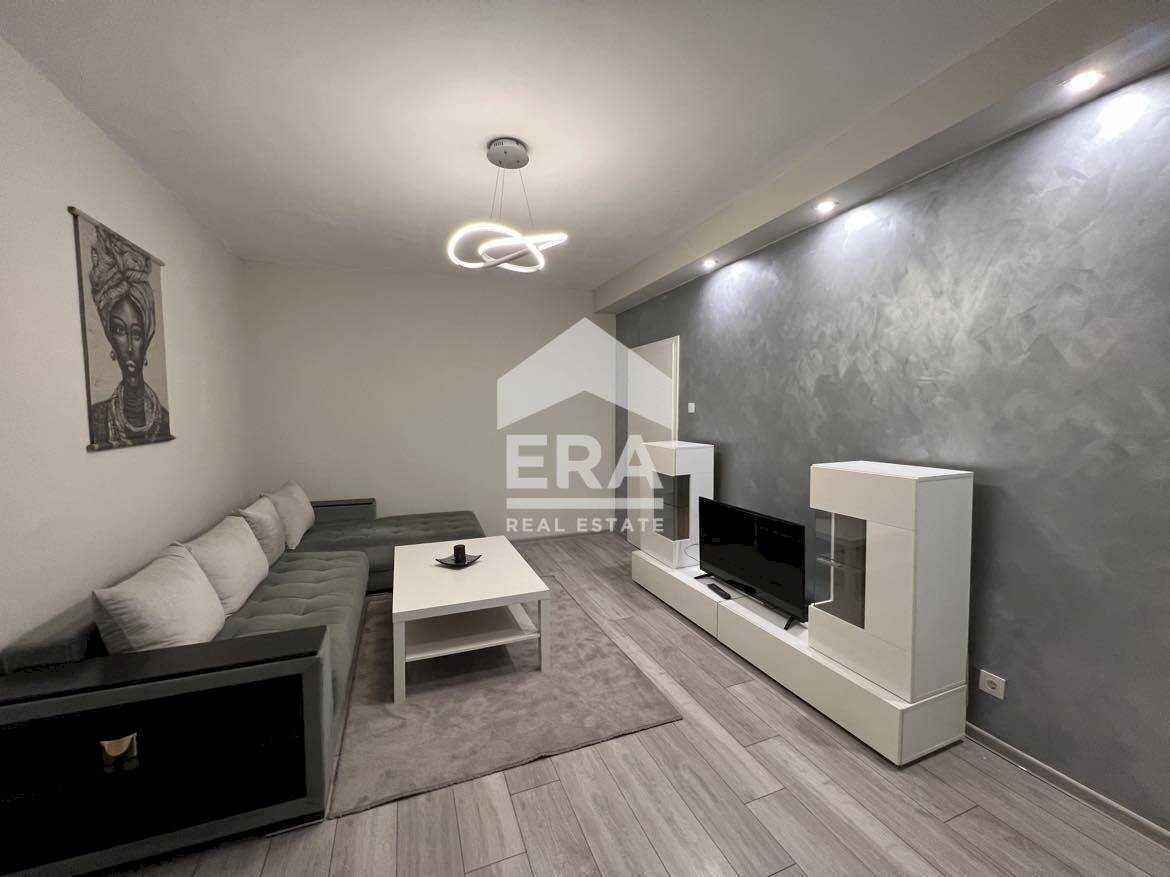 Продава се Двустаен апартамент в София, Надежда 4 - 65 кв.м за 2093 €/кв.м - Снимка #1