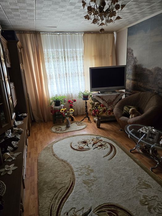 Apartament 3 camere, 75mp, Dragasani, centru, etajul 1 din 4