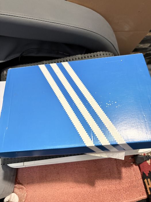 Adidasi noi originali