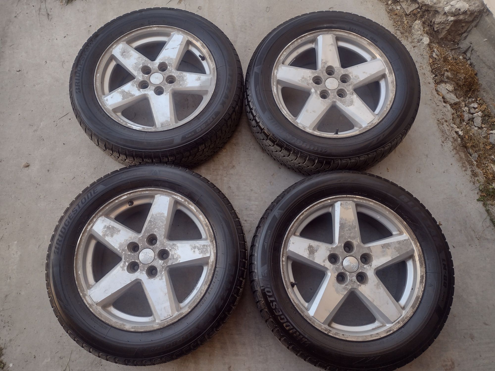Джанти и гуми Jeep 18"  5x114.3