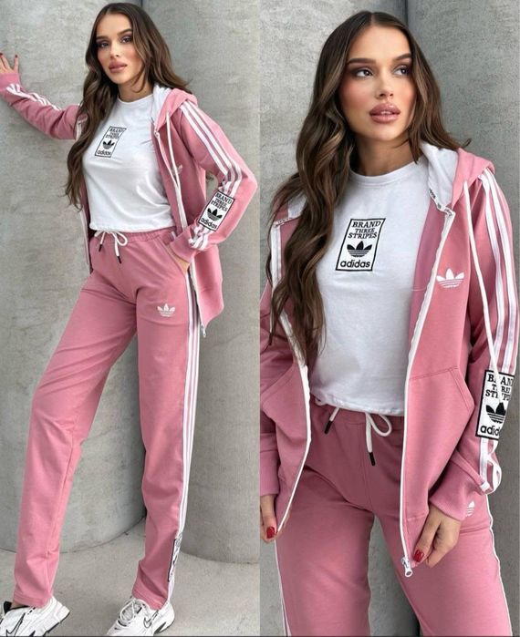 Дамаки спортни екипи