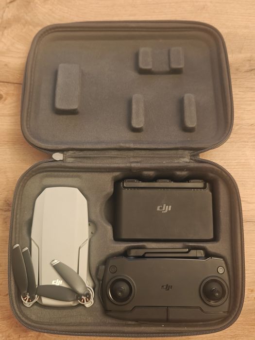 DJI MAVIC Mini  Combo