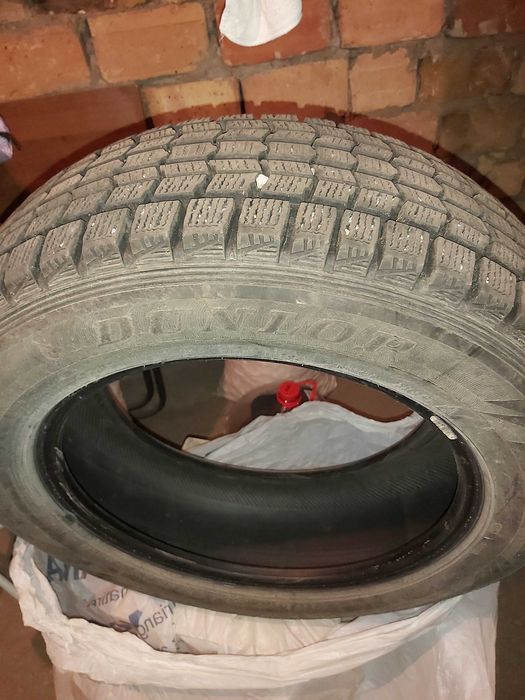 Зимние шины Dunlop 225/65 R17  2007 г. "Резина с характером!"