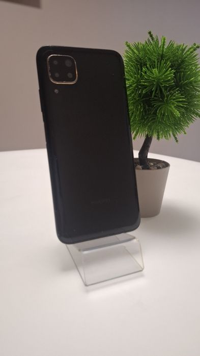 Телефон Huawei p40lite