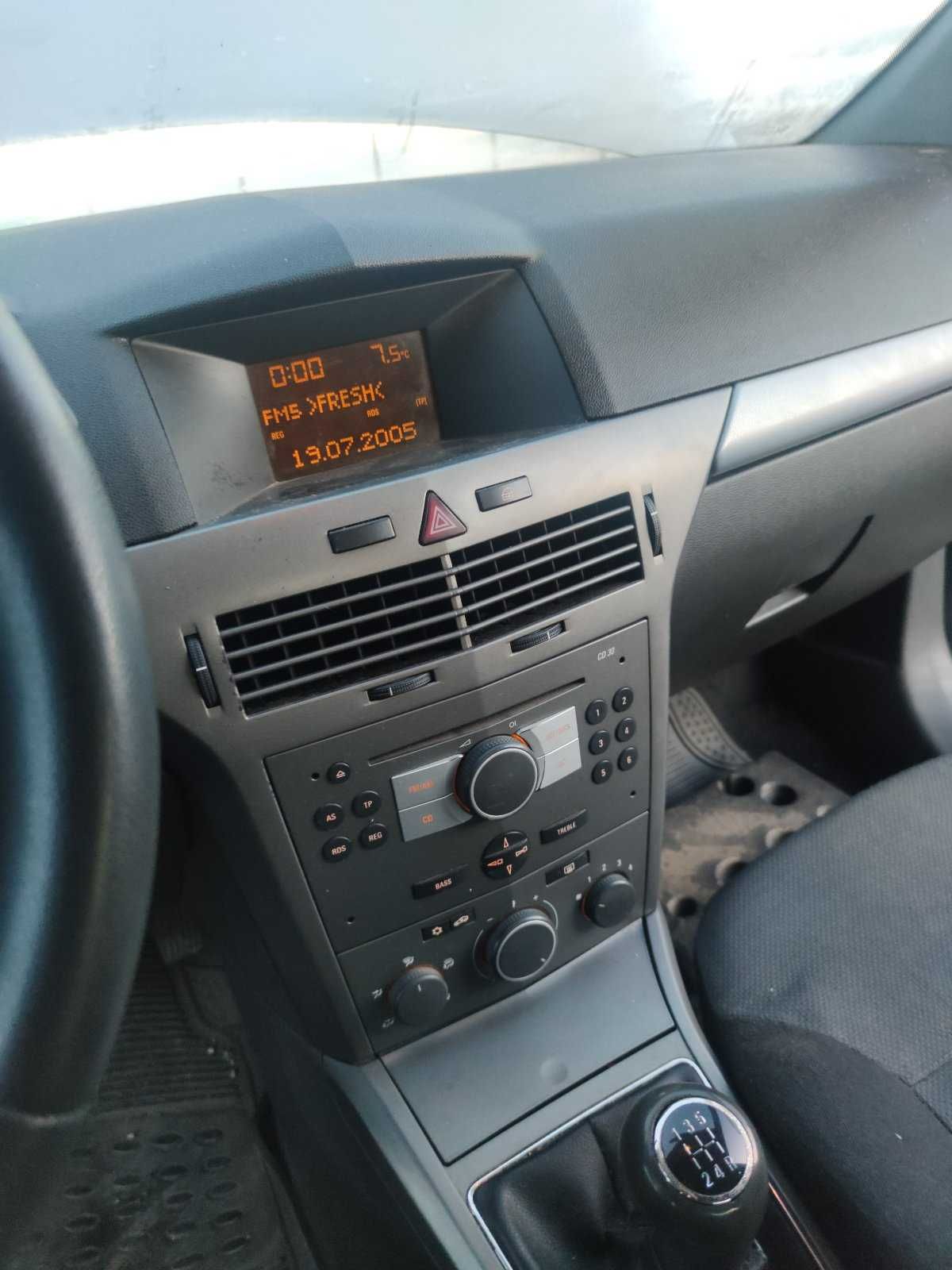 Опел Астра Х 1.7 цдти 101к.с 2005г НА ЧАСТИ/Opel Astra H 1.7CDTI 101ks