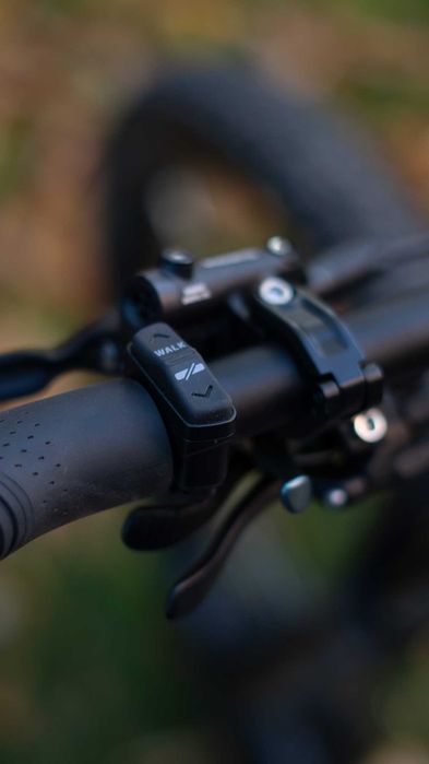 Scott Lumen eRide 910 Carbon 2025, електрическо еМТБ, под 100км