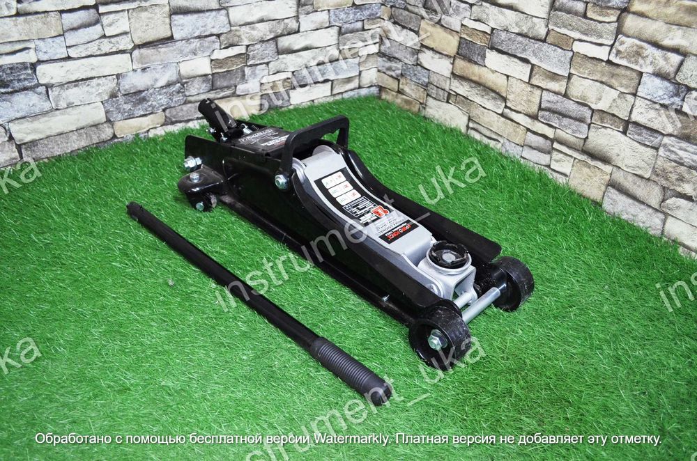 Домкрат гидравлический PRO FORCE 2,5 тонн