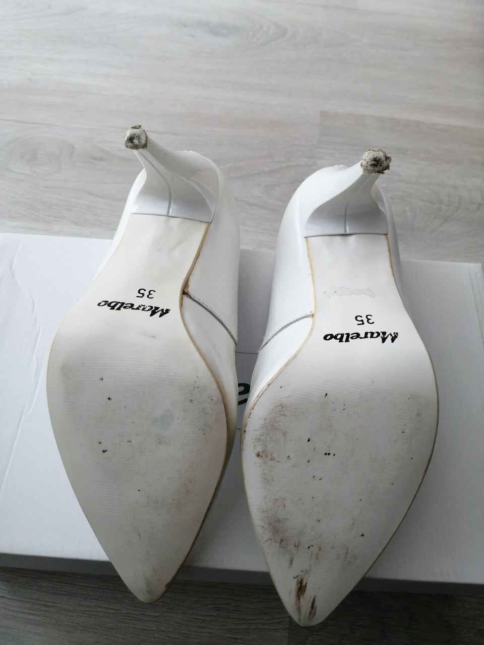 Pantofi eleganti alb sidef marime 35
