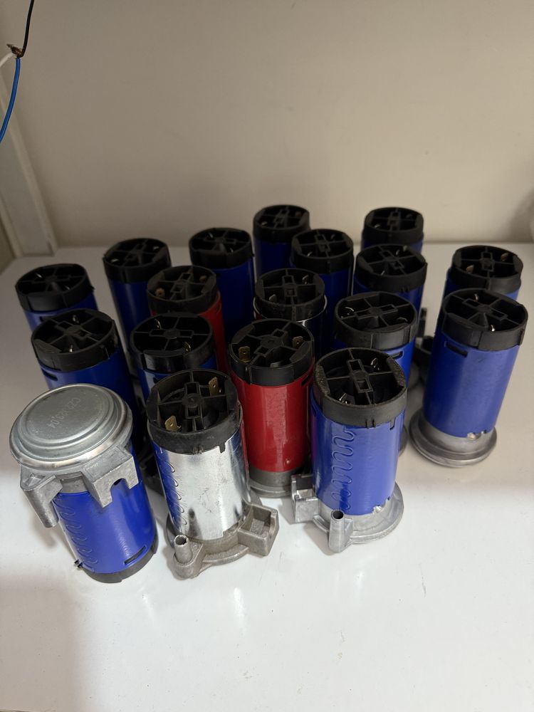 Моторчик для воздушный сигнал 12v
