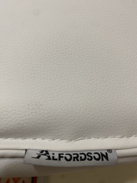 Scaun cu masaj de birou