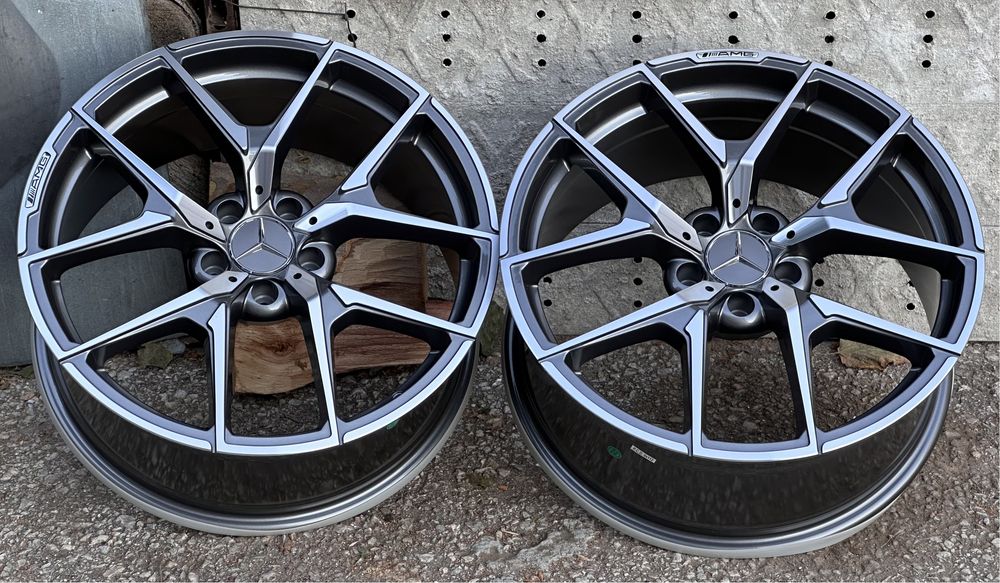 Джанти за Мерцедес Mercedes 19 “ цола 5х112 чисто нови 4x8.5j 4Matic