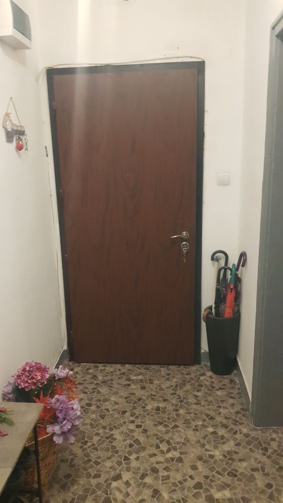 Продава се Тристаен апартамент в Дупница - 87 кв.м за 1138 €/кв.м - Снимка #10