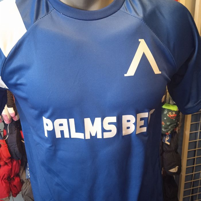 Детски футболни екипи