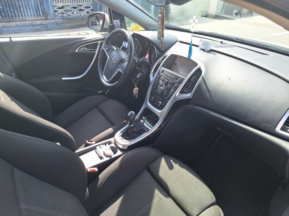 Opel astra j 2011 1.7 diesel