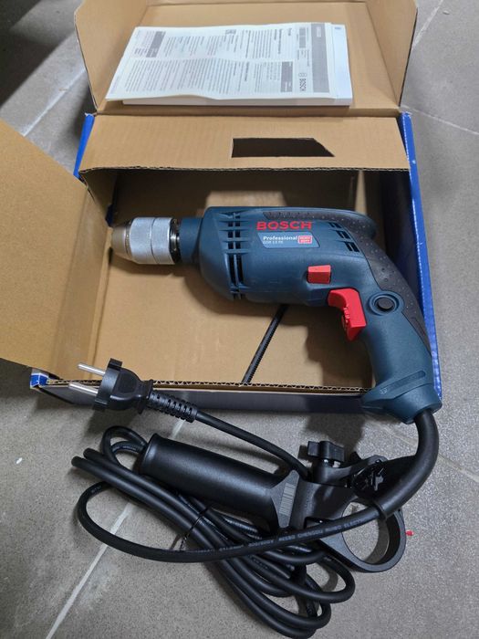 Maşină de găurit cu percuţie GSB 13 RE Impact Drill 240V