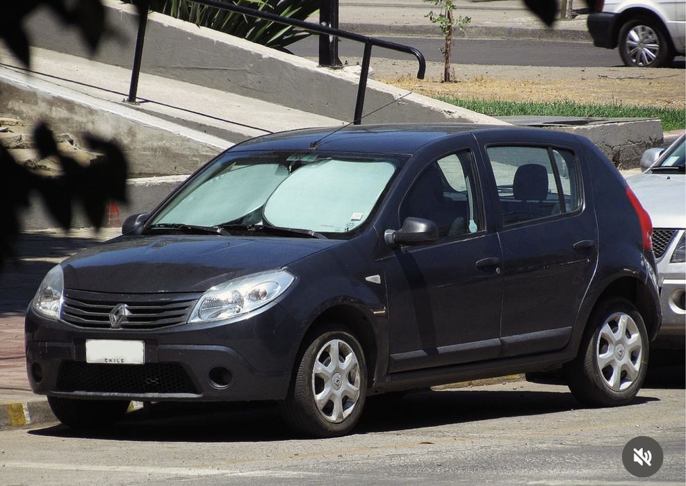 Рено сандеро renault sandero аренда 12000 авто такси машина
