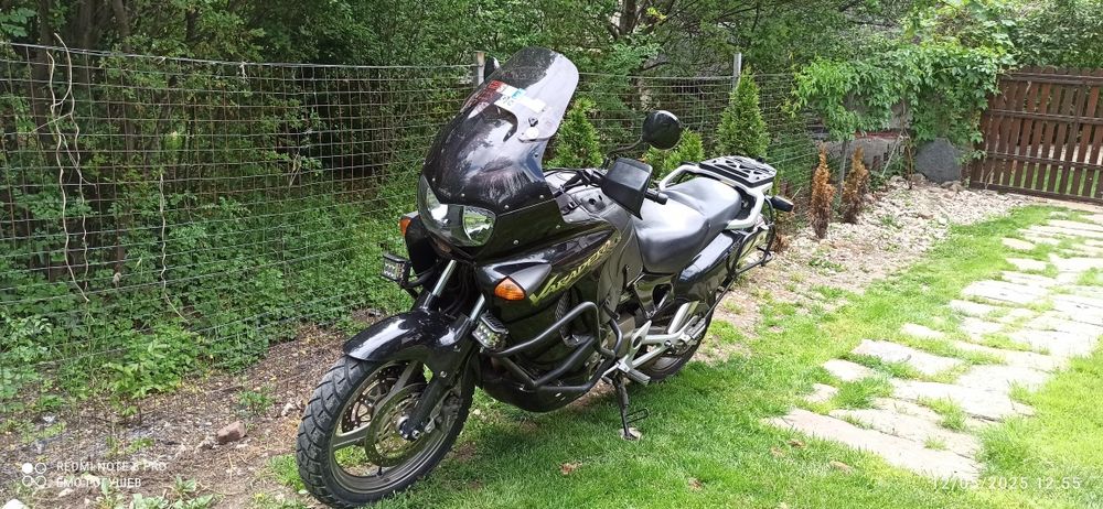 Honda Varadero.Нови гуми,масла,филтри.3куфара.всичко платено