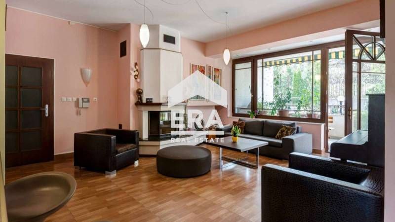 ЕКСКЛУЗИВНО! ЕРА ВИВА София продава луксозна къща във в.з. Киноцентър,