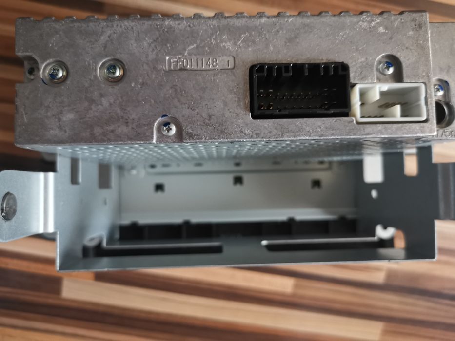 Радио за сузуки sx4 2008